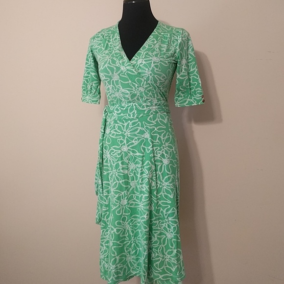 Lilly Pulitzer Dresses & Skirts - 🎈 2 for $30 🎈 Lilly Pulitzer wrap dress